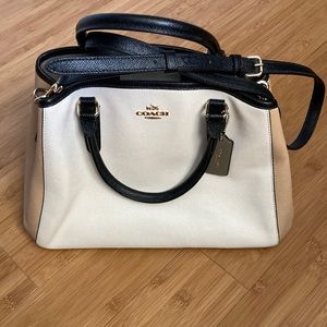 Coach color block hand bag with detachable shoulder strap with adjustable buckle